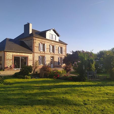 Chambres D'Hotes " Le Clos Des Colimacons " Maniquerville Eksteriør billede